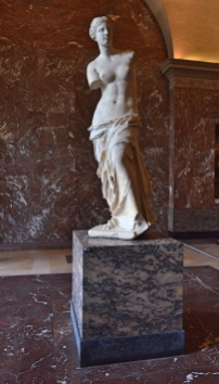 Venus de milo, Louvre Museum, Paris, France